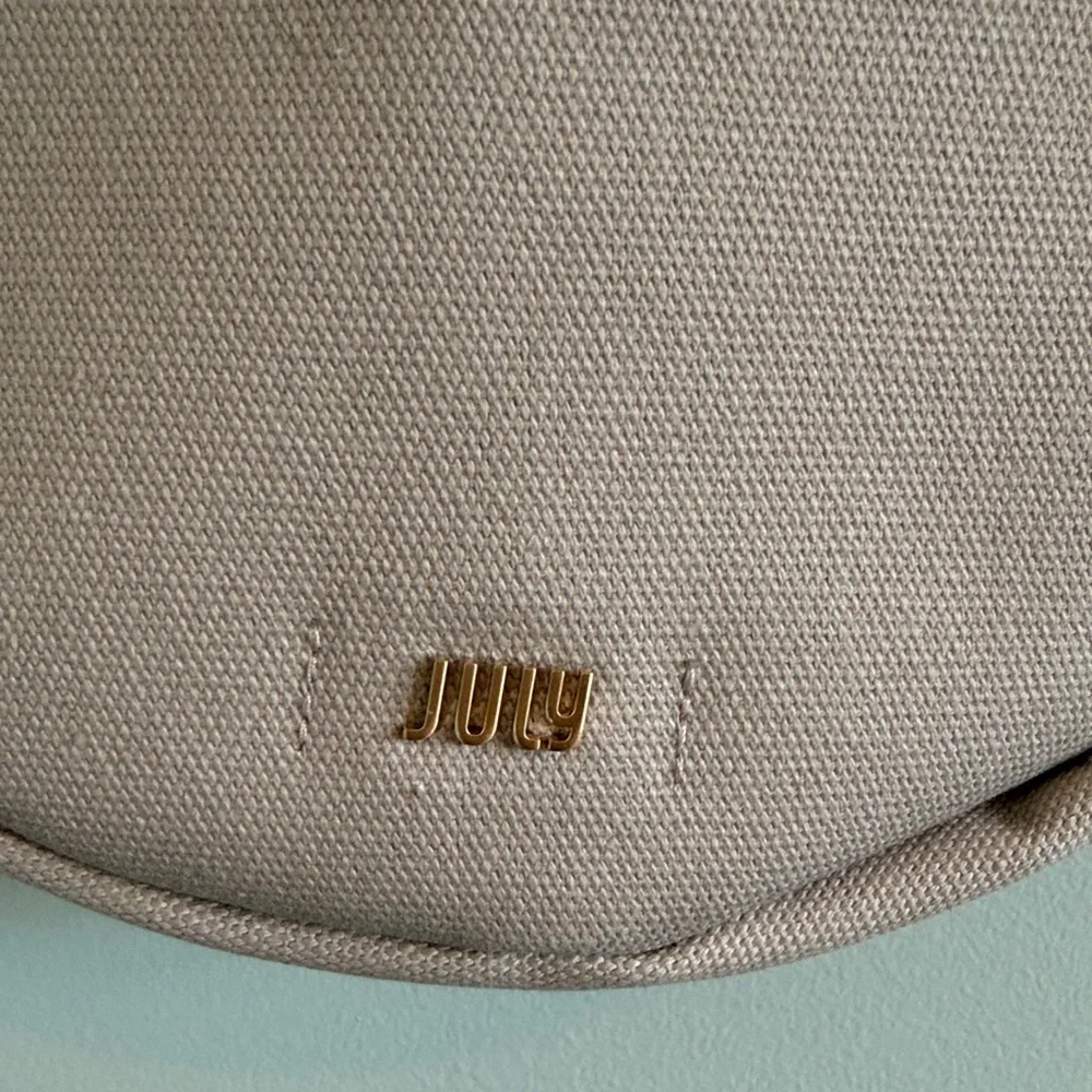 July, Everyday Crescent Bag